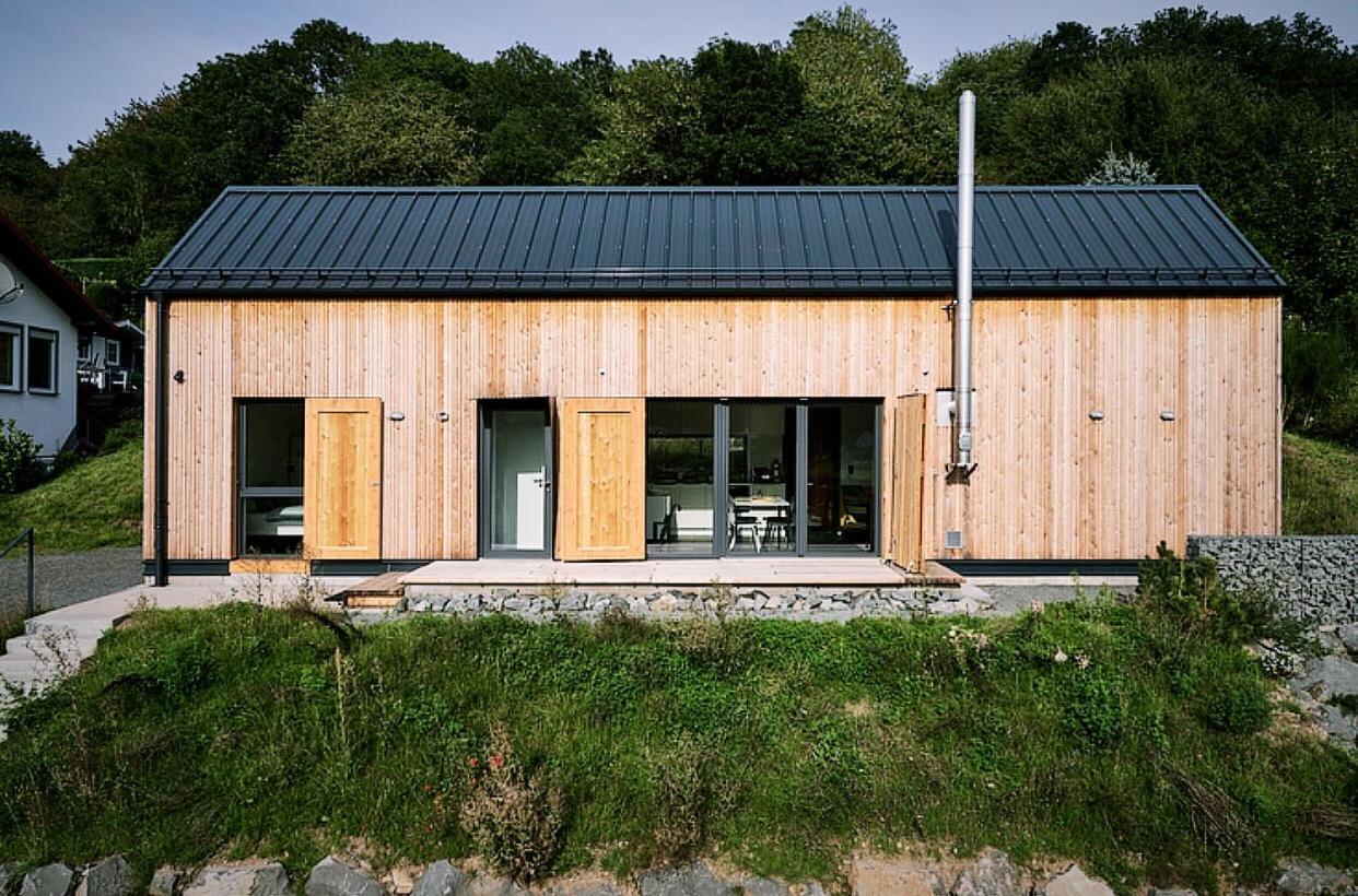 Eifelhausaufzeit-Vulkaneifel-Architekten-Chalet Mit Sauna Im Vulkankrater Immerath Kültér fotó