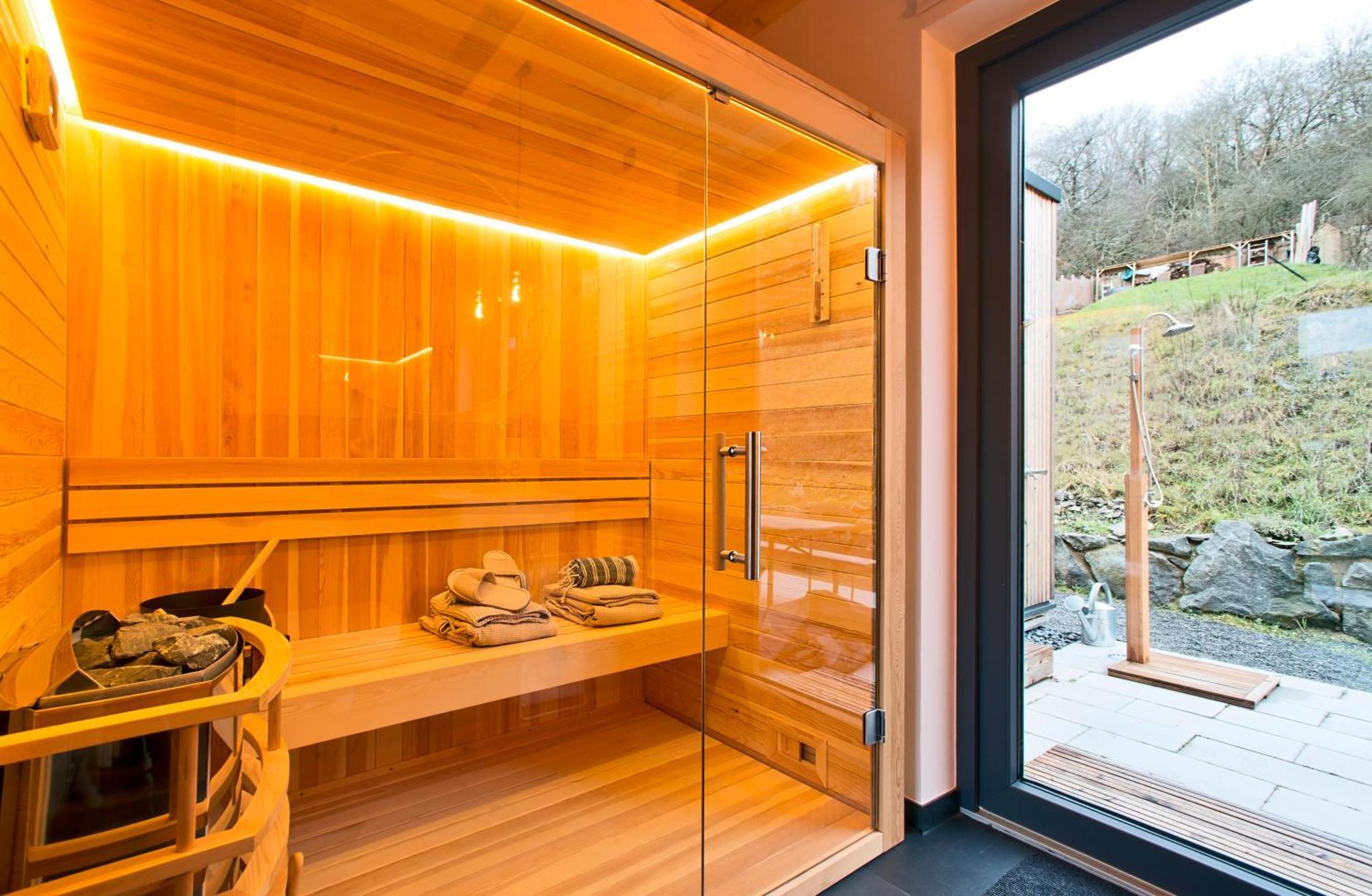 Eifelhausaufzeit-Vulkaneifel-Architekten-Chalet Mit Sauna Im Vulkankrater Immerath Kültér fotó